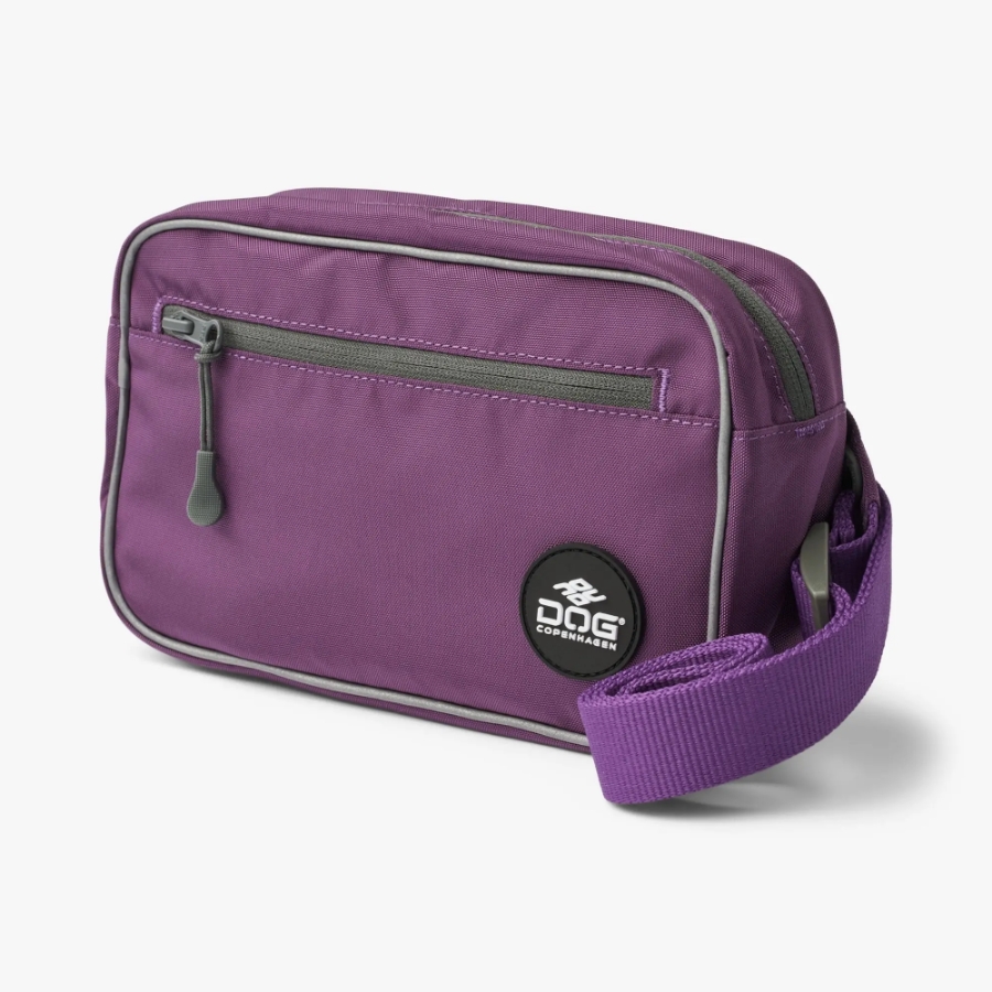 DOG Copenhagen（ドッグコペンハーゲン）のGo Explore Belt Bag（ゴーエクスプローラーベルトバッグ）の商品写真（パープル）
