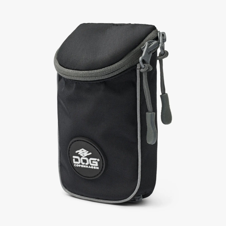 DOG Copenhagen（ドッグコペンハーゲン）のPouch Organizer™ Leash Bag（ポーチオーガナイザーリーシュバッグ）の商品写真（ブラック）