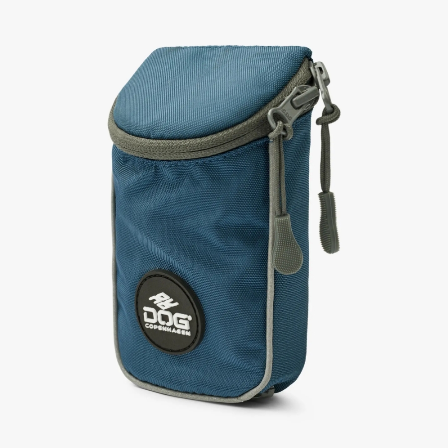 DOG Copenhagen（ドッグコペンハーゲン）のPouch Organizer™ Leash Bag（ポーチオーガナイザーリーシュバッグ）の商品写真（ブルー）