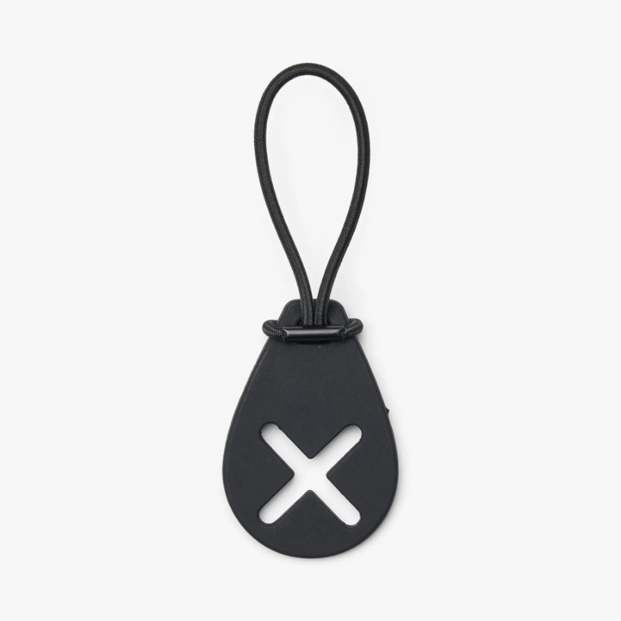 DOG Copenhagen（ドッグコペンハーゲン）のFlexy™ Poop Bag Holder（フレキシープープバッグホルダー）の商品写真（ブラック）