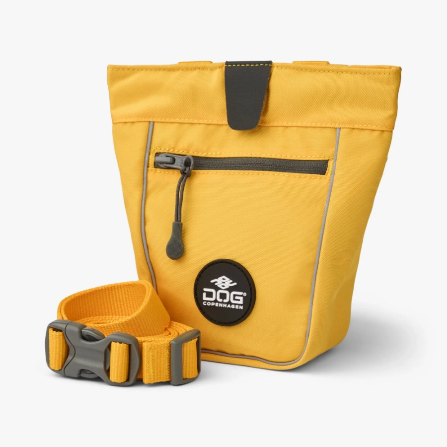 DOG Copenhagen（ドッグコペンハーゲン）のGo Explore Treat Bag（ゴーエクスプローラートリートバッグ）の商品写真（レモン）