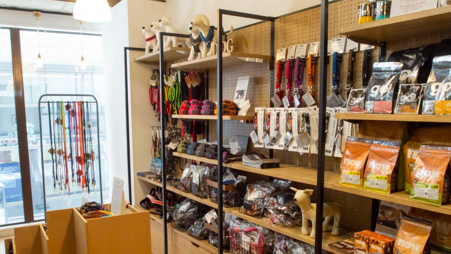 ドッグコペンハーゲンを飾っている店内